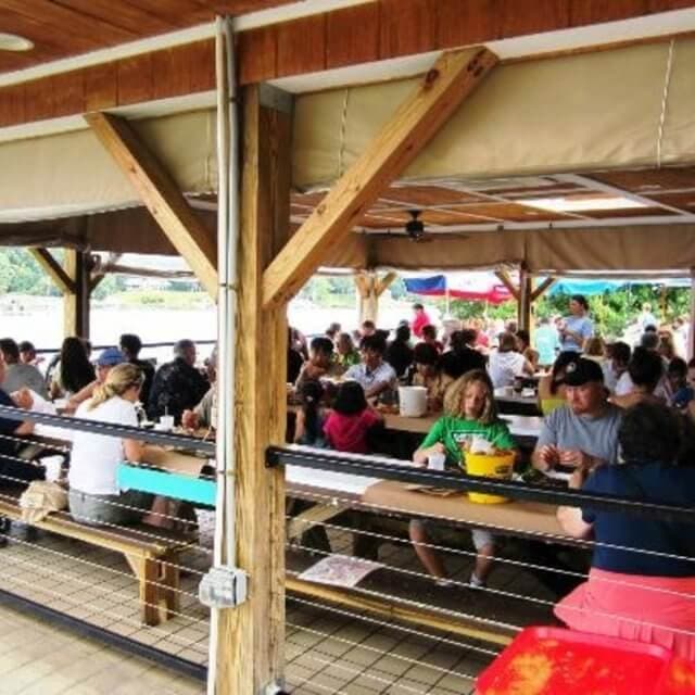 foto_no_cantlers_riverside_inn-640x640