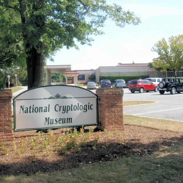 foto_no_nsa_cryptologic_museum-640x640